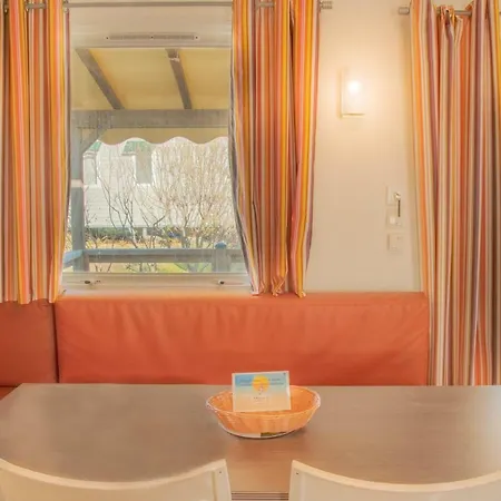 Camping Lvl مكان تخييم